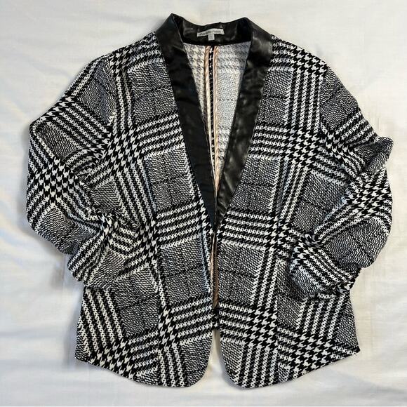 Charlotte Russe Women's Large Plaid Black Leather Collar Open Cardigan - Picture 2 of 7